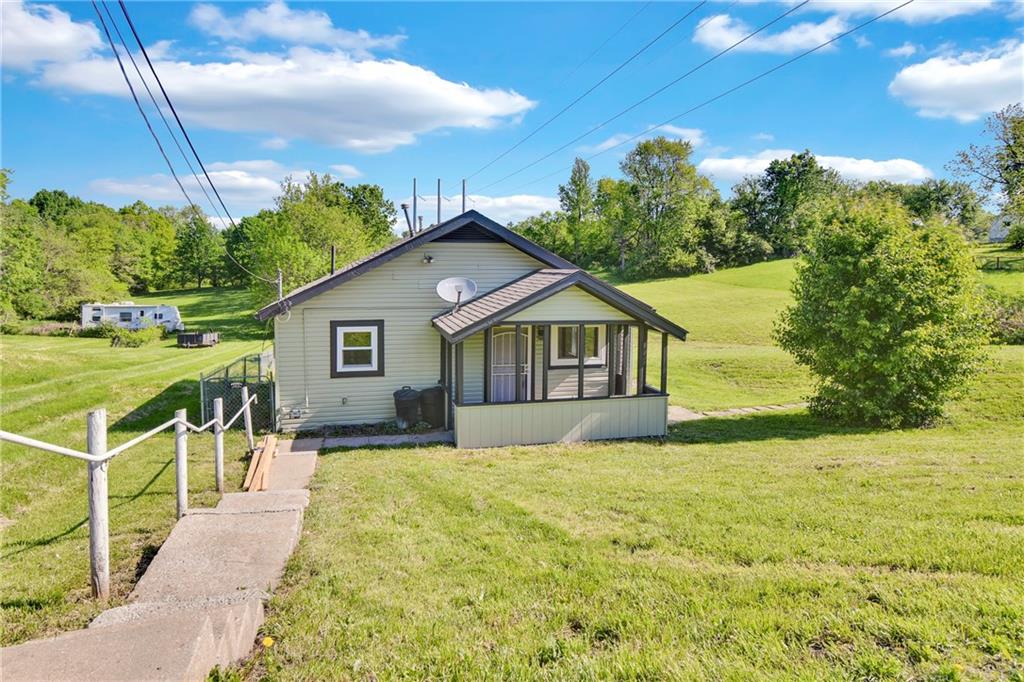 Listing Photo MLS #HMS2549297