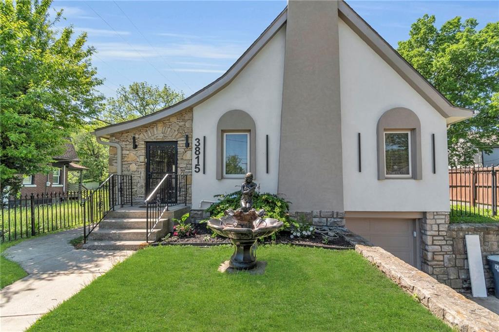 Listing Photo MLS #HMS2549309