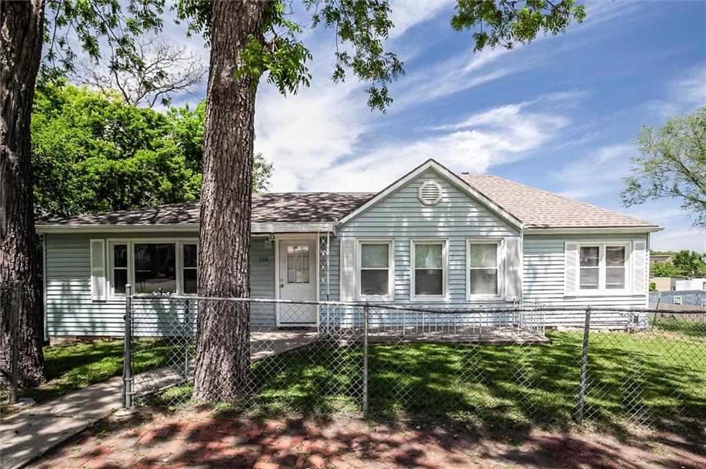 Listing Photo MLS #HMS2549323
