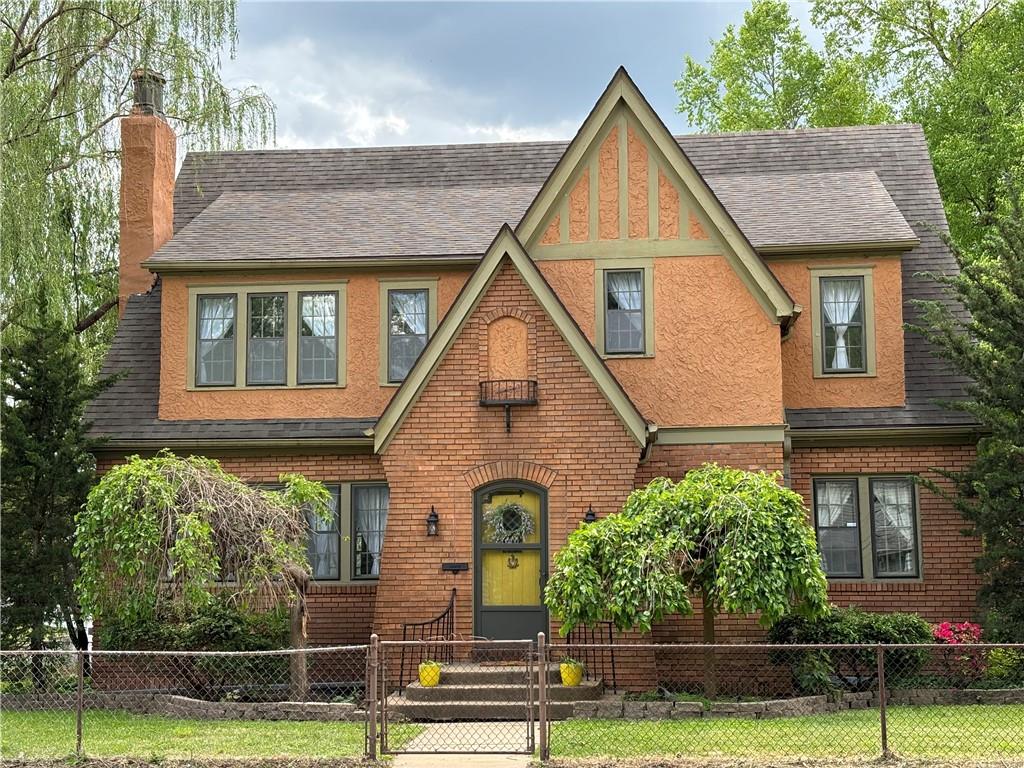 Listing Photo MLS #HMS2549331