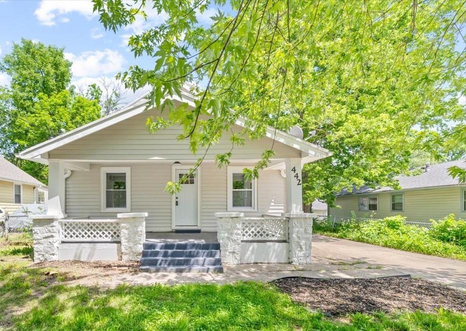 Listing Photo MLS #HMS2549357