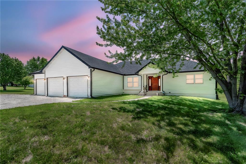 Listing Photo MLS #HMS2549414