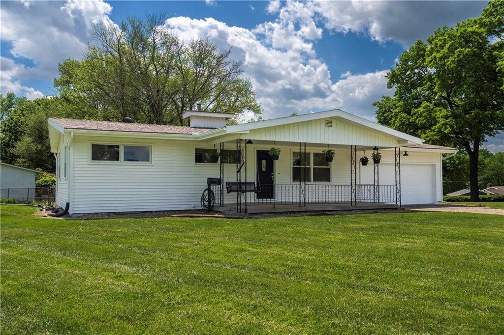 Listing Photo MLS #HMS2549434