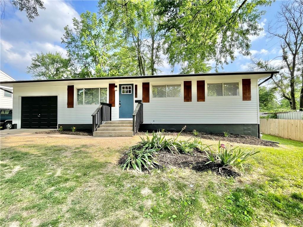 Listing Photo MLS #HMS2549444