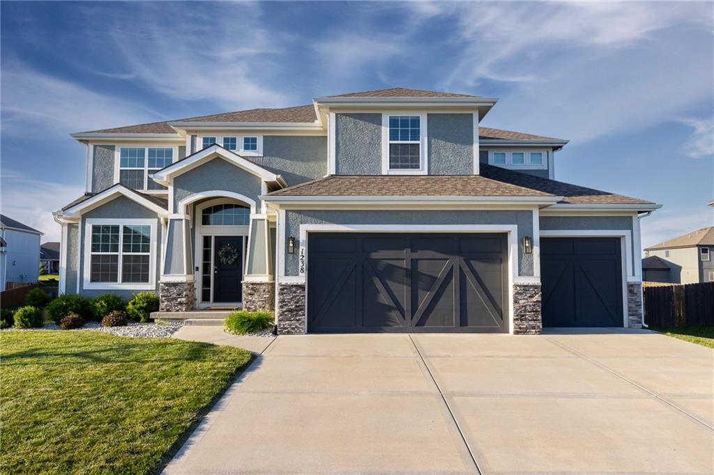 Listing Photo MLS #HMS2549472