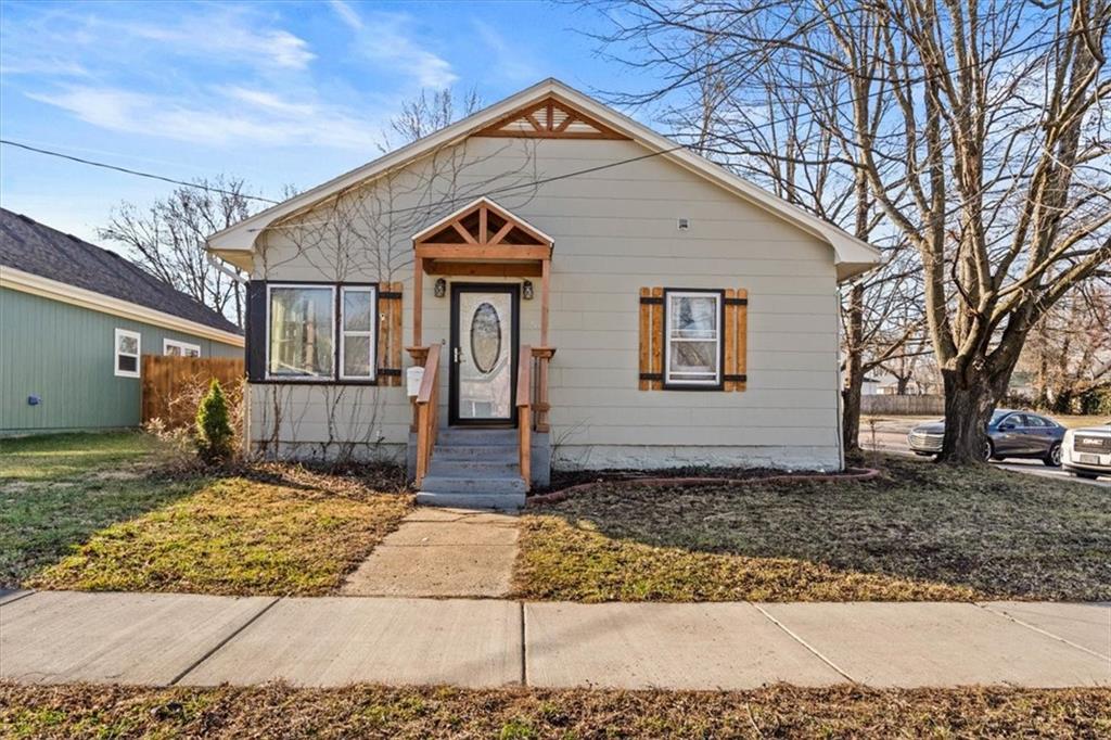 Listing Photo MLS #HMS2549501