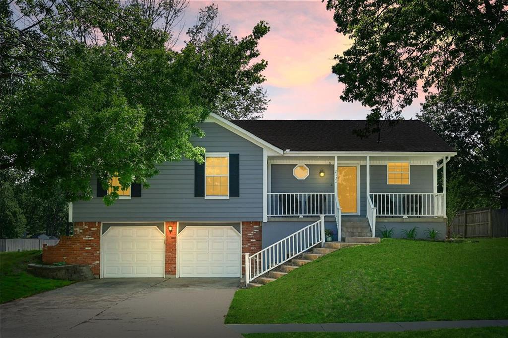 Listing Photo MLS #HMS2549584