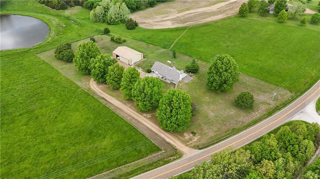 Listing Photo MLS #HMS2549677