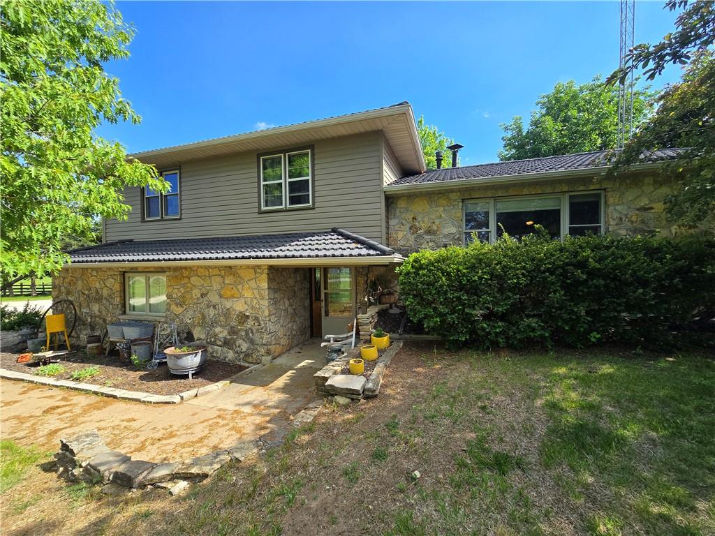 Listing Photo MLS #HMS2549688