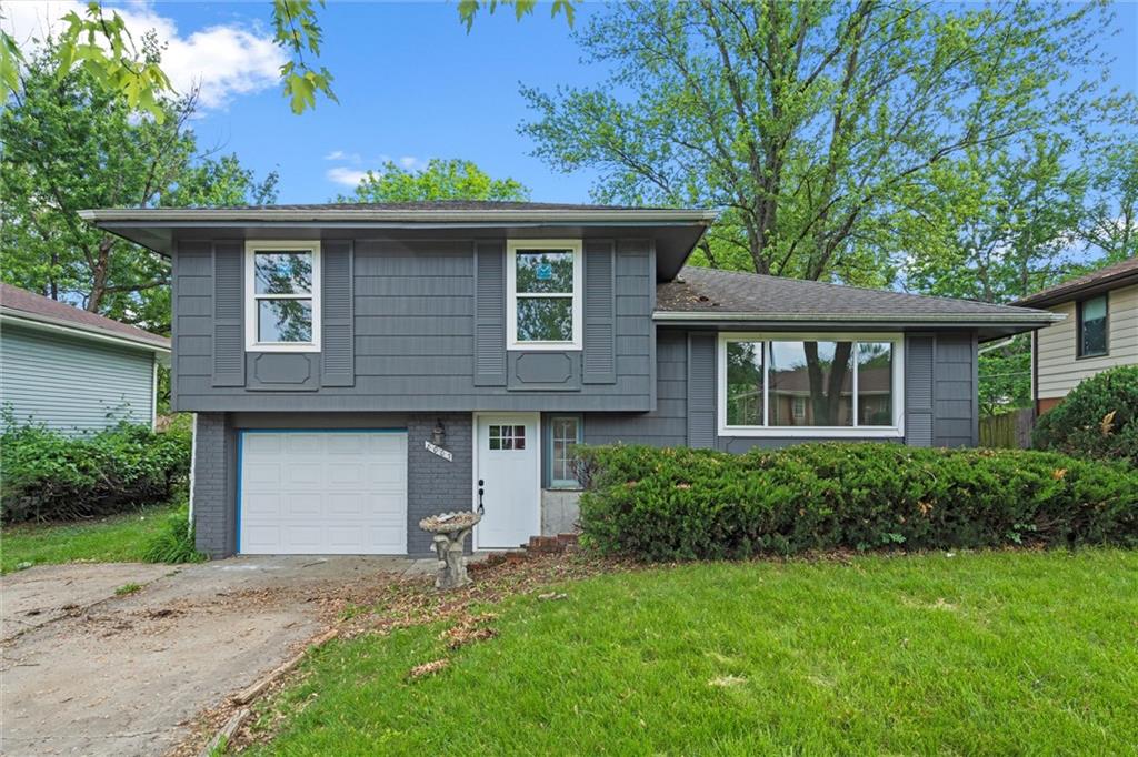 Listing Photo MLS #HMS2549825