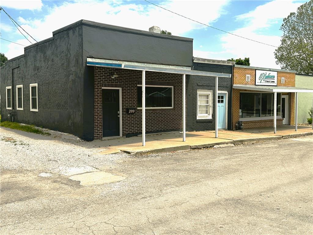 Listing Photo MLS #HMS2549847