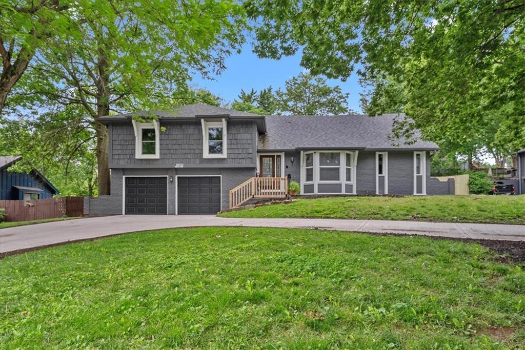 Listing Photo MLS #HMS2549885