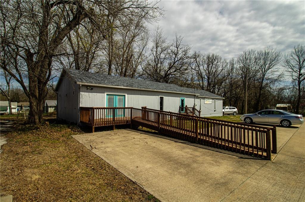 Listing Photo MLS #HMS2549890