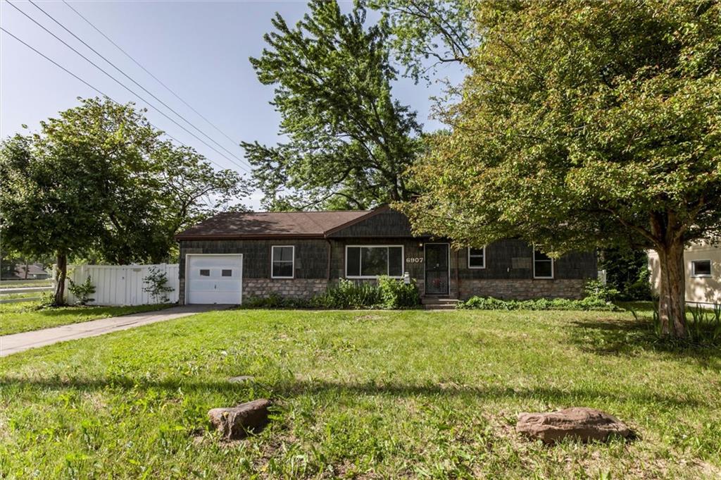Listing Photo MLS #HMS2549901