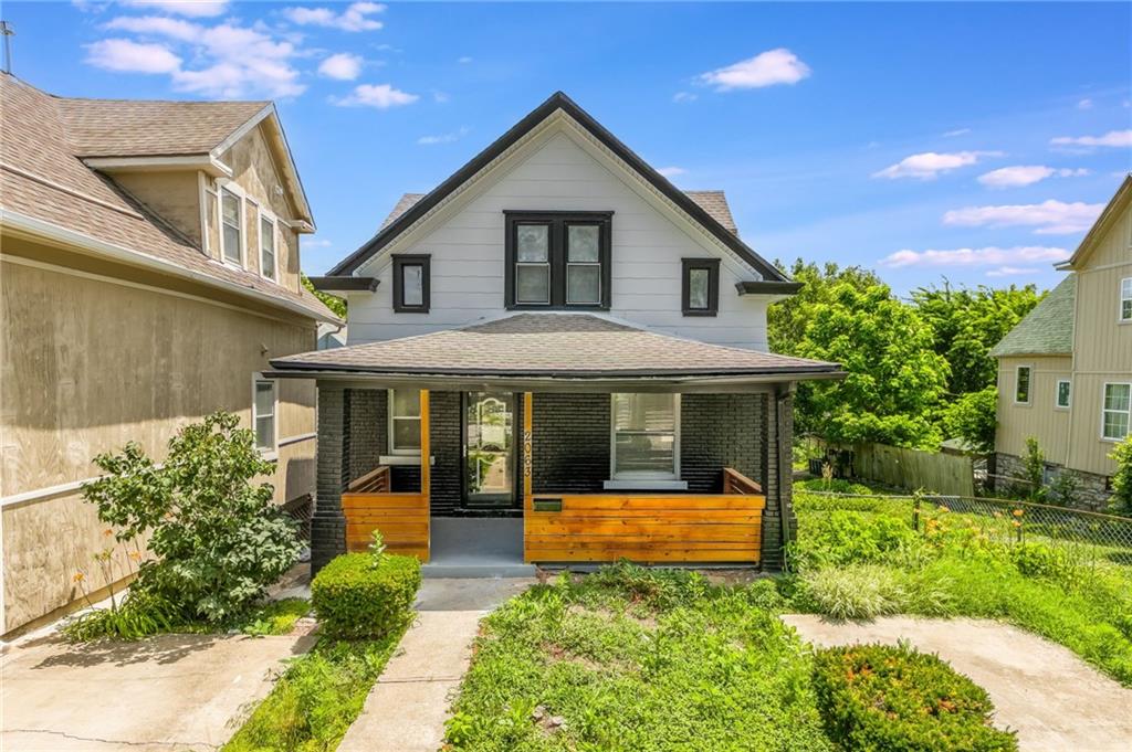 Listing Photo MLS #HMS2549915