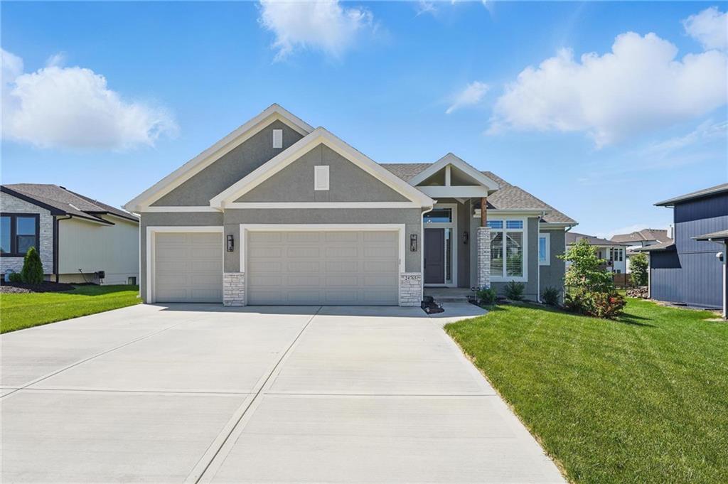 Listing Photo MLS #HMS2549922