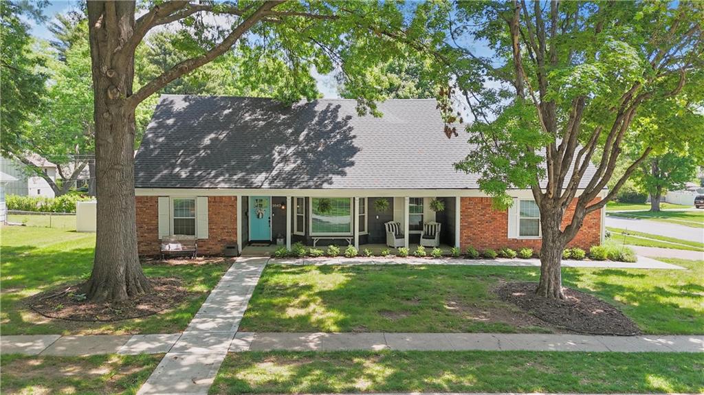 Listing Photo MLS #HMS2549930