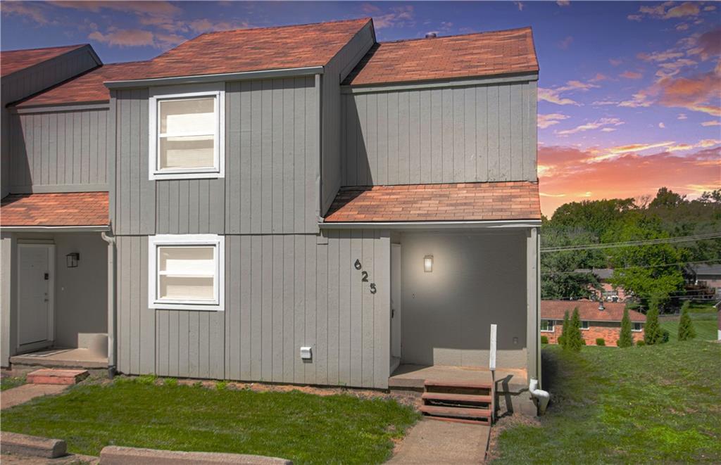 Listing Photo MLS #HMS2549963