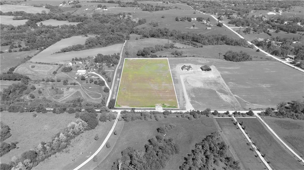 Listing Photo MLS #HMS2549971