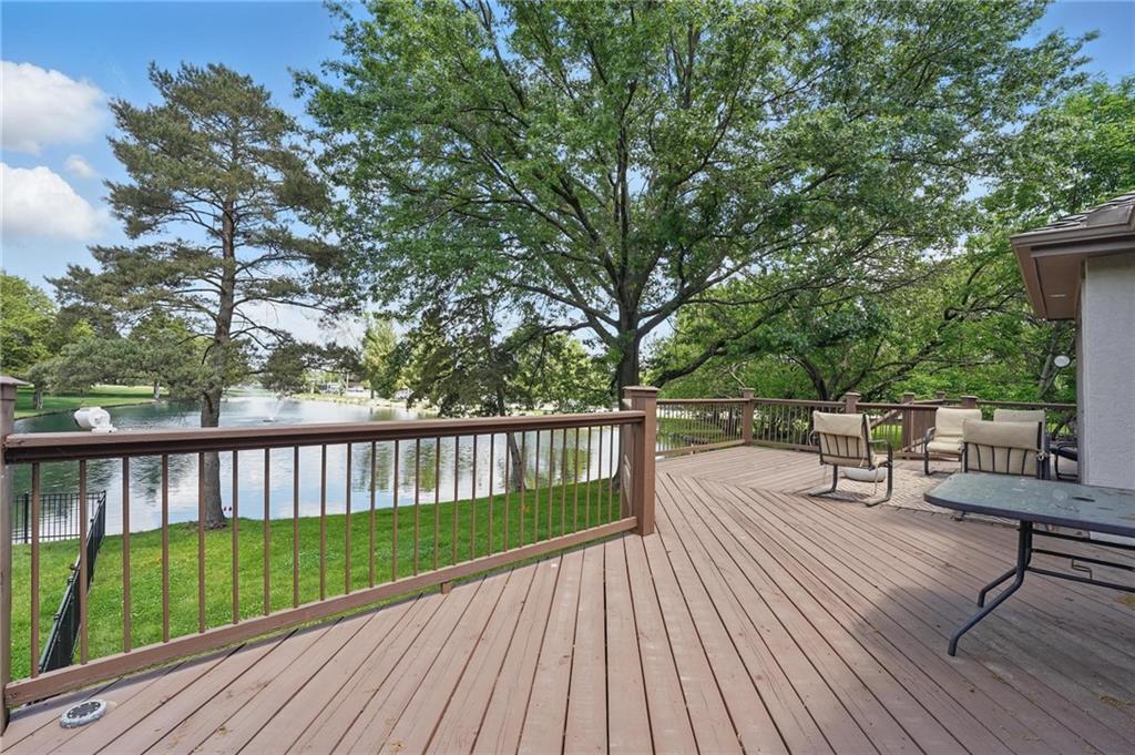 Listing Photo MLS #HMS2550044