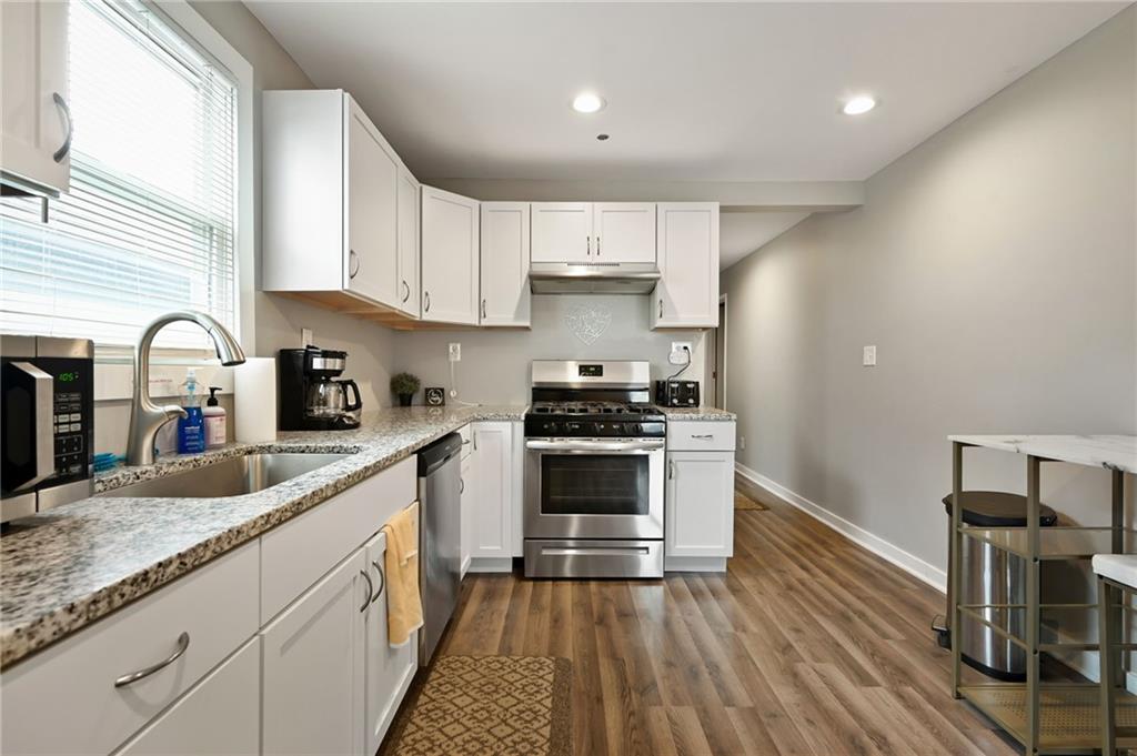Listing Photo MLS #HMS2550064