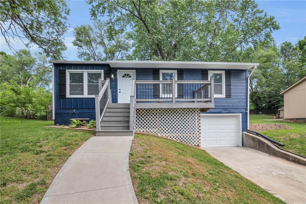 Listing Photo MLS #HMS2550086