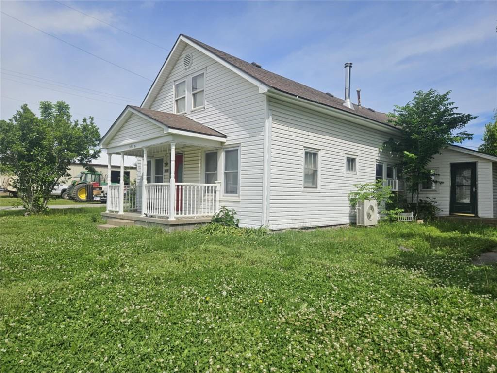 Listing Photo MLS #HMS2550107
