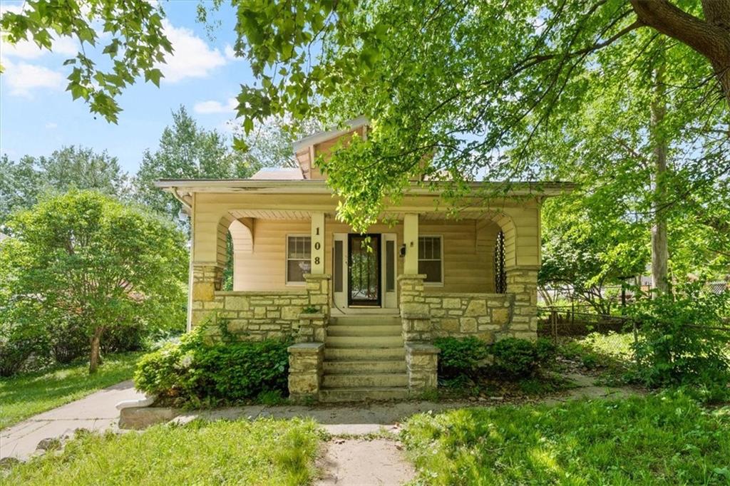 Listing Photo MLS #HMS2550116