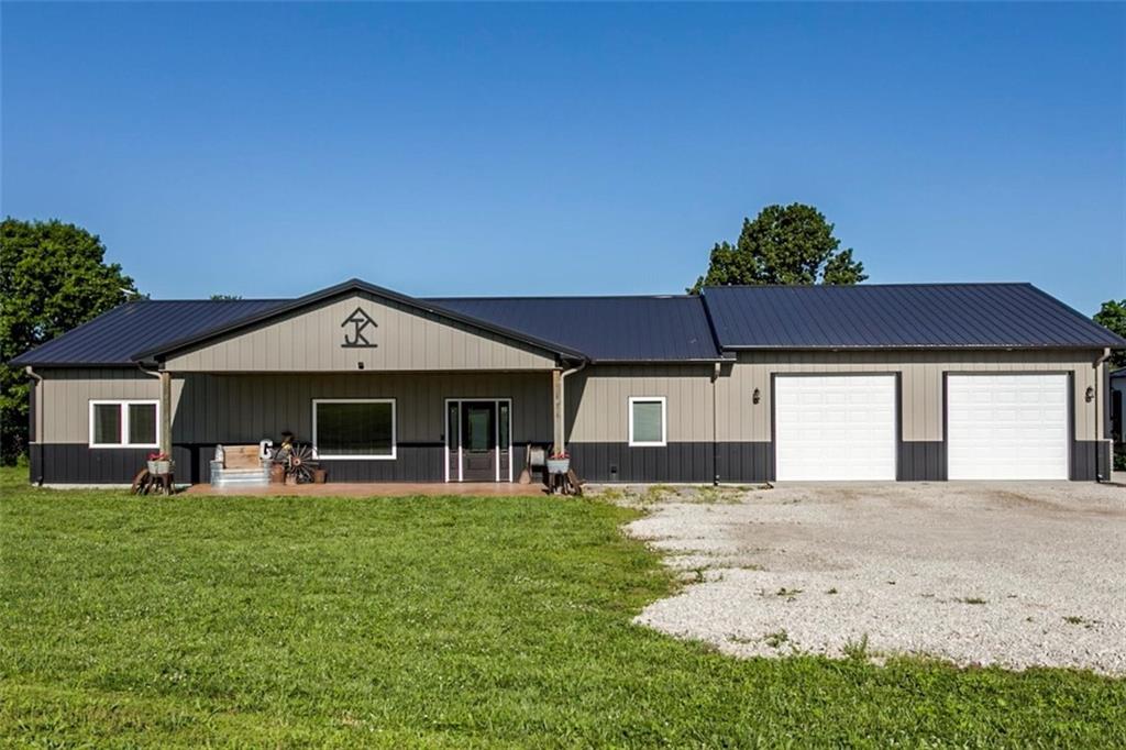 Listing Photo MLS #HMS2550138