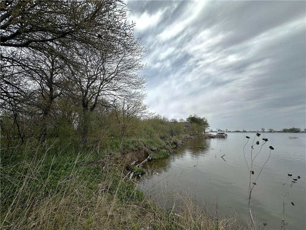 Listing Photo MLS #HMS2550211
