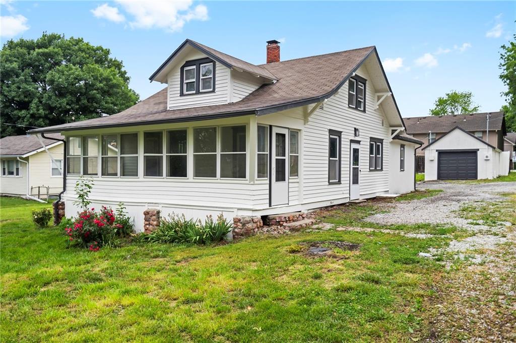 Listing Photo MLS #HMS2550232