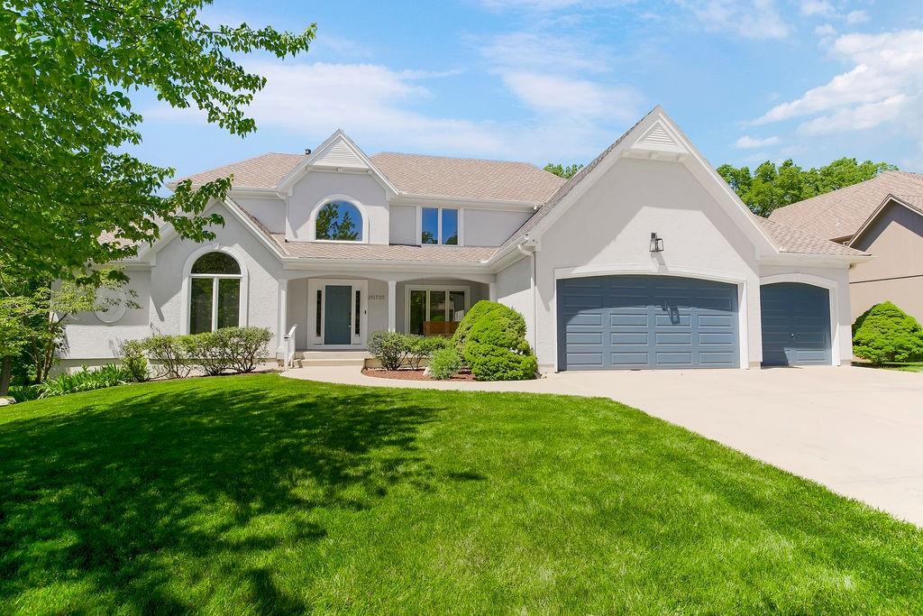 Listing Photo MLS #HMS2550248