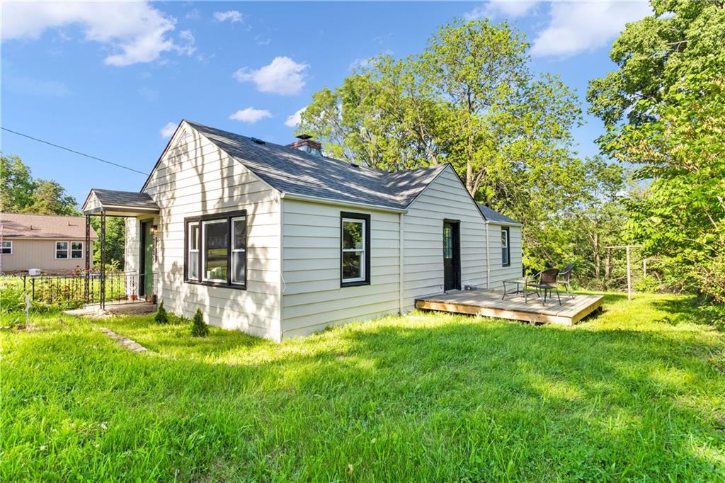 Listing Photo MLS #HMS2550291