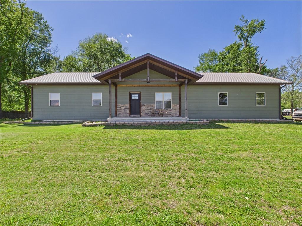 Listing Photo MLS #HMS2550415