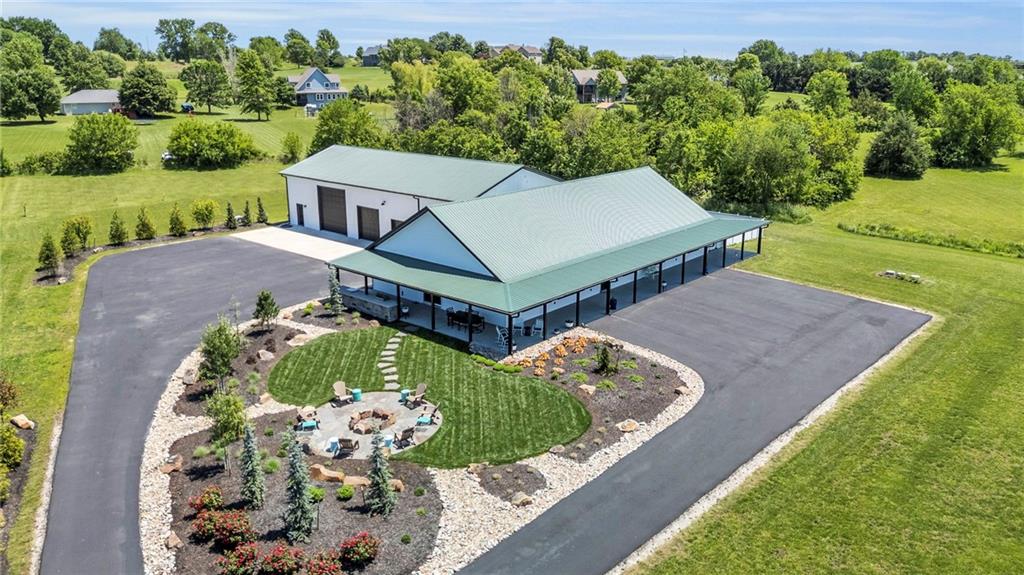 Listing Photo MLS #HMS2550455