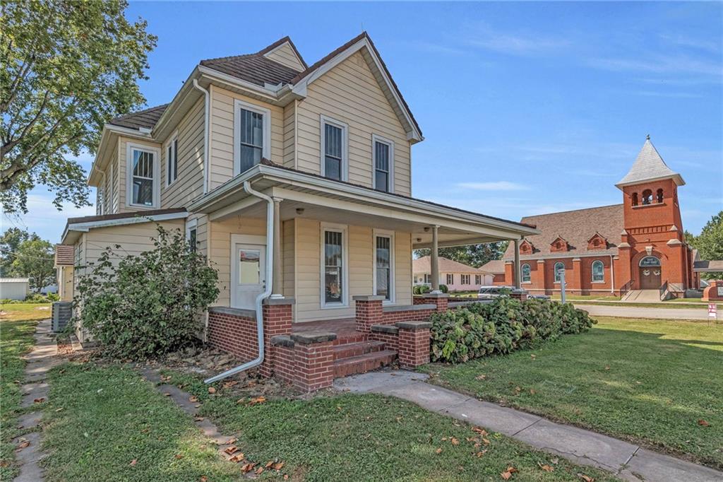 Listing Photo MLS #HMS2550457