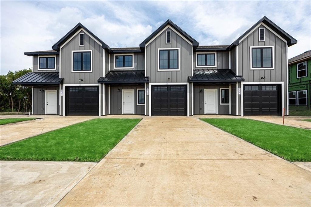 Listing Photo MLS #HMS2550460