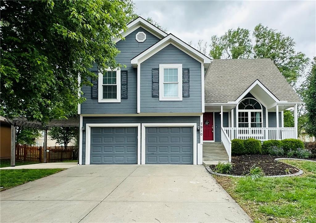 Listing Photo MLS #HMS2550470