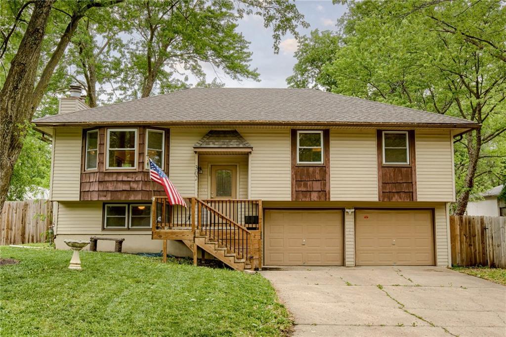 Listing Photo MLS #HMS2550546