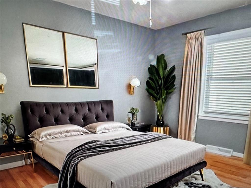 Listing Photo MLS #HMS2550559
