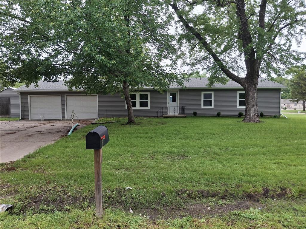 Listing Photo MLS #HMS2550613