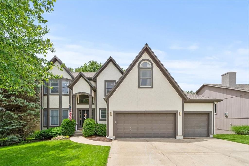 Listing Photo MLS #HMS2550621
