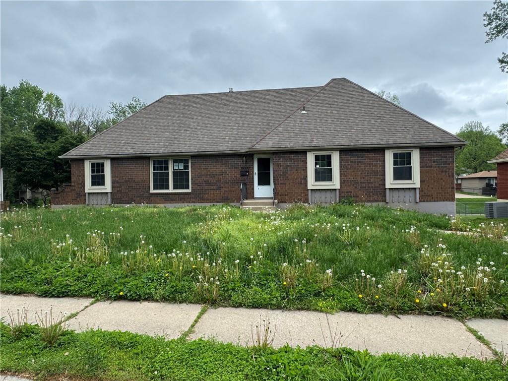 Listing Photo MLS #HMS2550752