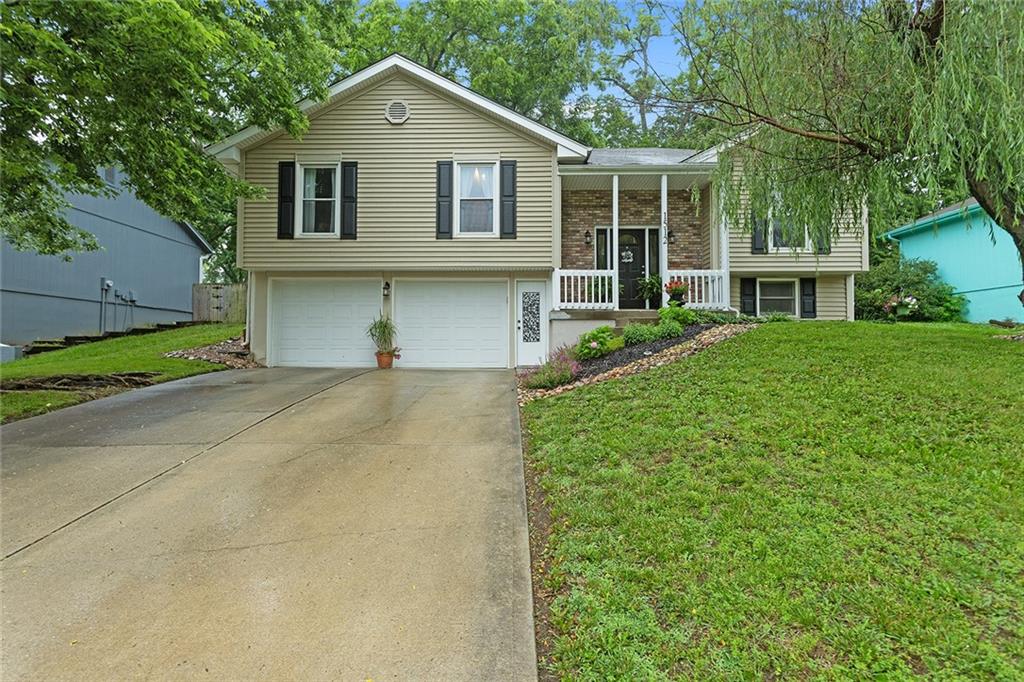 Listing Photo MLS #HMS2550777