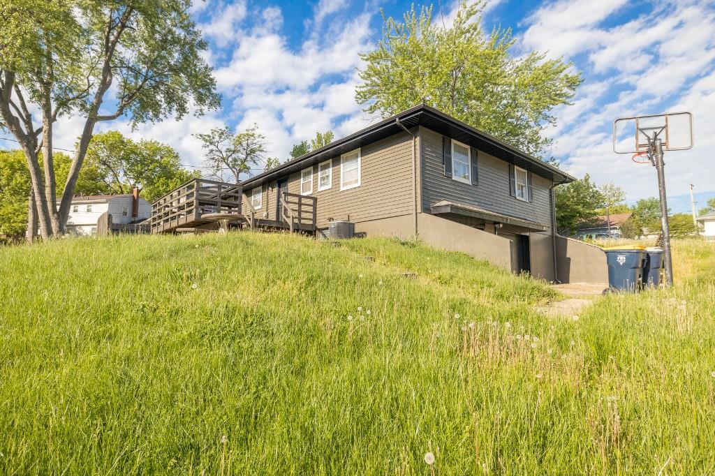 Listing Photo MLS #HMS2550839