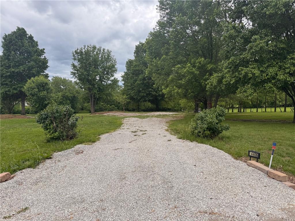 Listing Photo MLS #HMS2550937