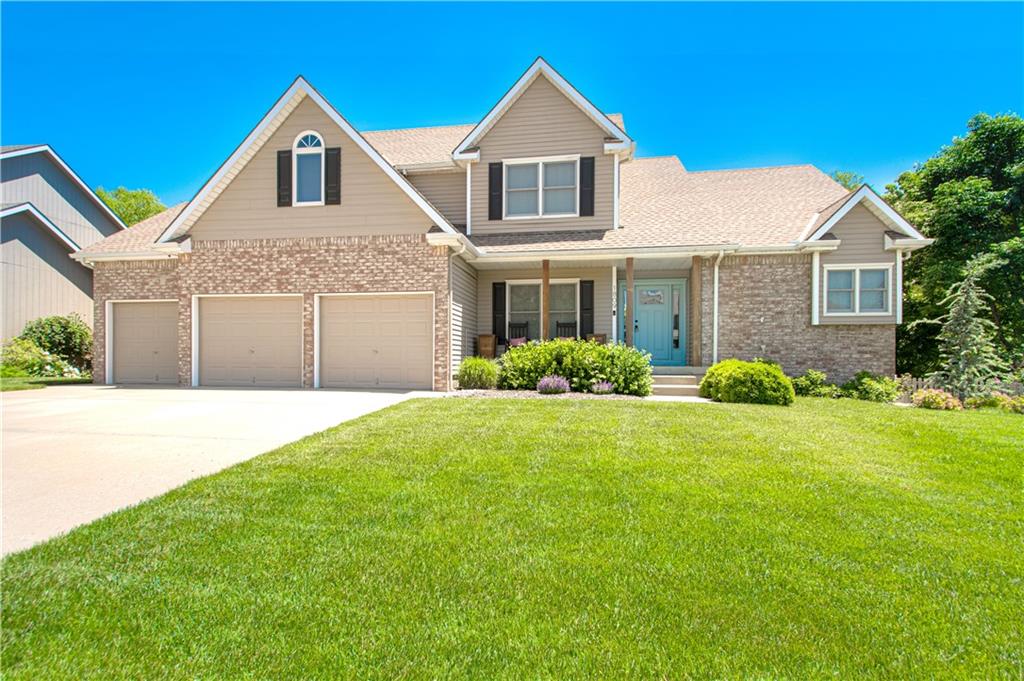 Listing Photo MLS #HMS2550951