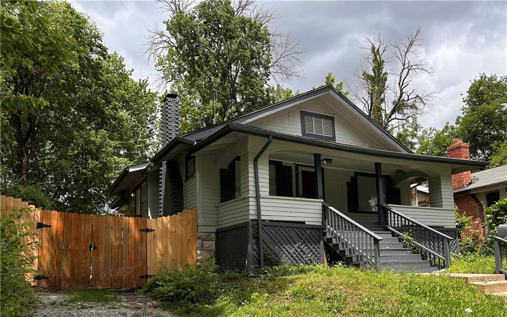 Listing Photo MLS #HMS2550977