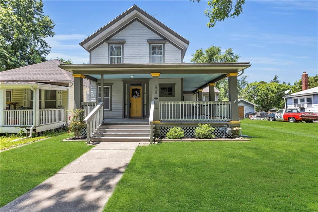 Listing Photo MLS #HMS2551029