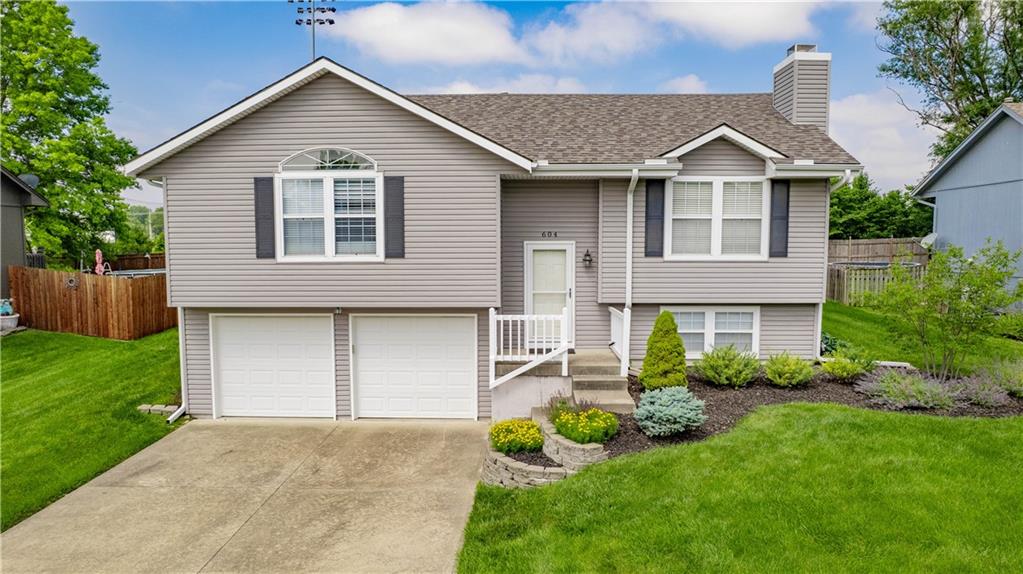 Listing Photo MLS #HMS2551039